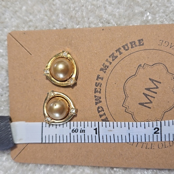 Earrings Set - Picture 3 of 5